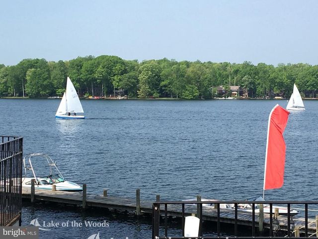 1915 LAKEVIEW PKWY, Locust Grove, VA 22508