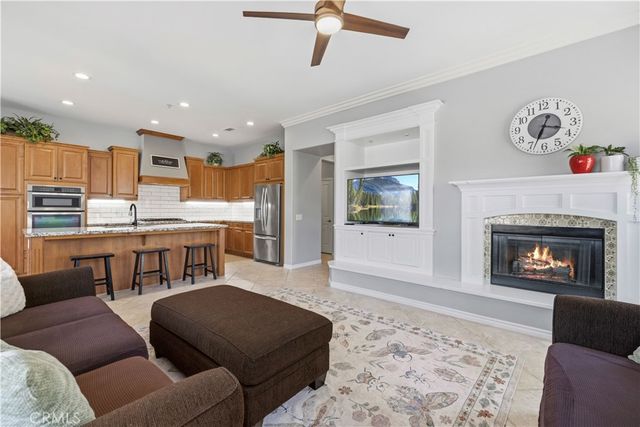 2004 Turnberry Drive, Oxnard, CA 93036