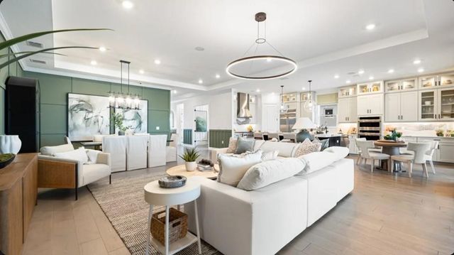 10614 ECLIPSE STREET, Sarasota, FL 34241