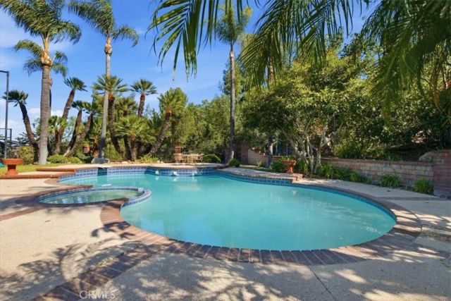4818 Nomad, Woodland Hills, CA 91364