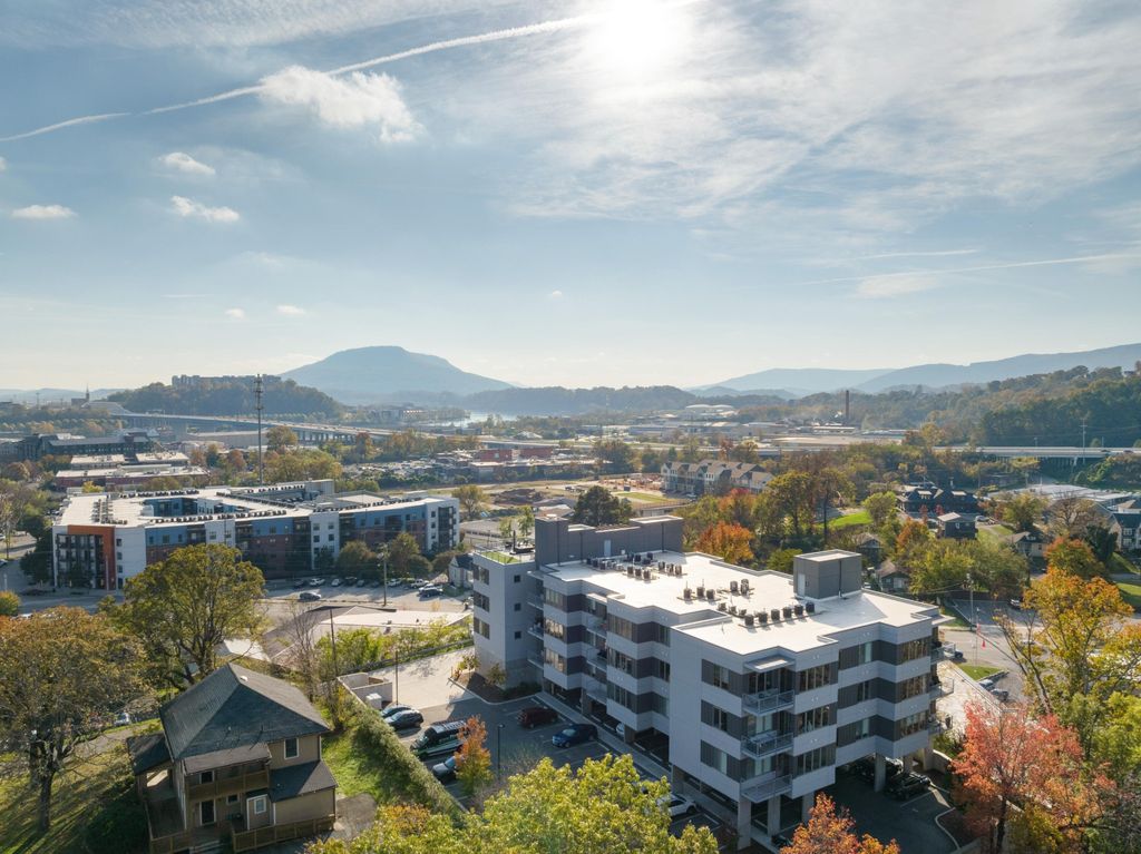 411 Fairpoint St Apt 306, Chattanooga, TN 37405
