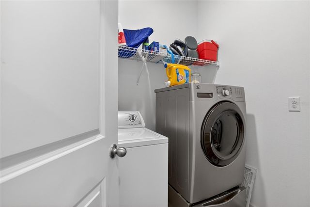 35554 EASTBROOK AVENUE, Zephyrhills, FL 33541