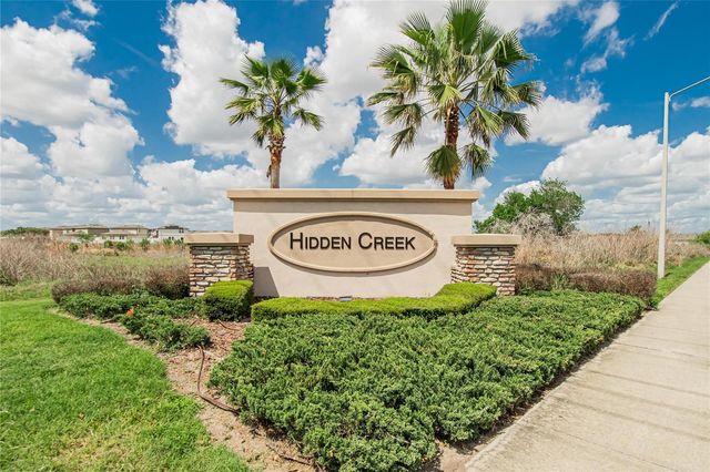 35554 EASTBROOK AVENUE, Zephyrhills, FL 33541