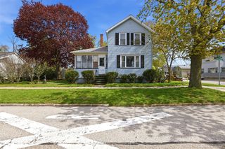533 Fulton Street, Grand Haven, MI 49417
