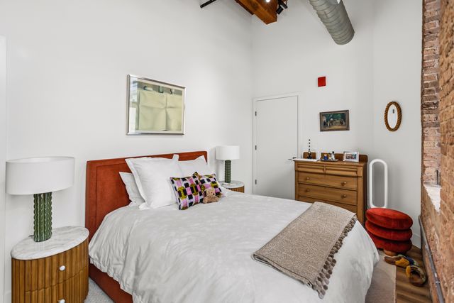 153 W Ohio Street 401, Chicago, IL 60654