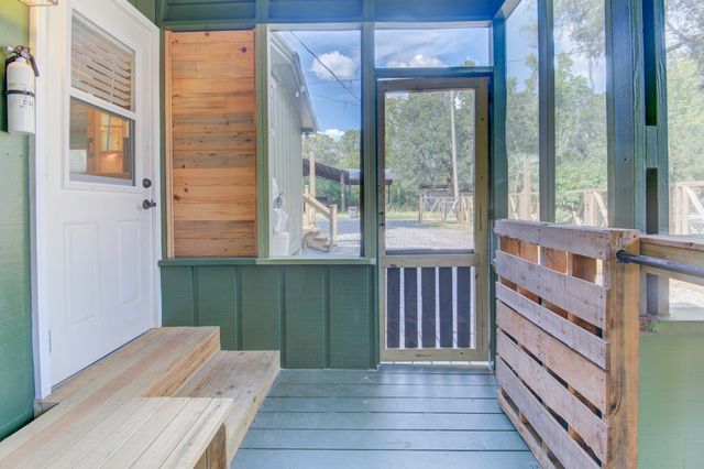 85 Our Street, Vernon, FL 32462