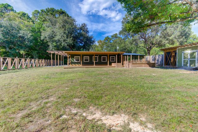 85 Our Street, Vernon, FL 32462