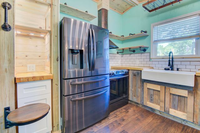 85 Our Street, Vernon, FL 32462