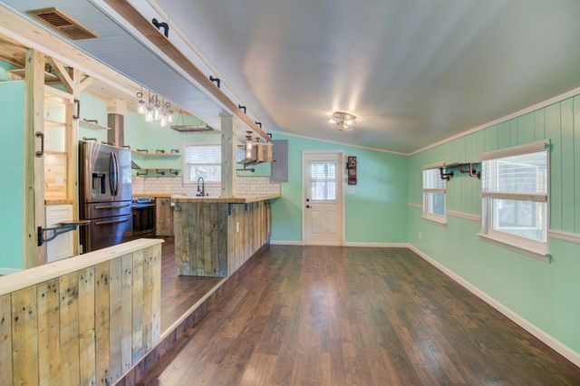 85 Our Street, Vernon, FL 32462