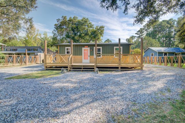 85 Our Street, Vernon, FL 32462