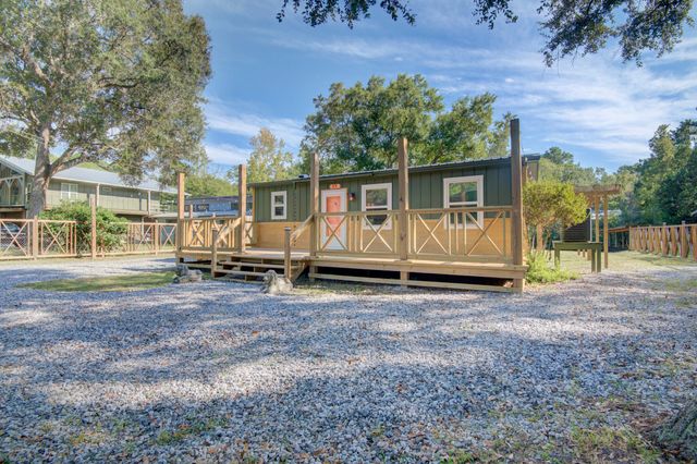 85 Our Street, Vernon, FL 32462