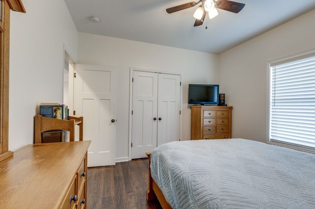 2513 Warners Rdg, Chapel Hill, TN 37034