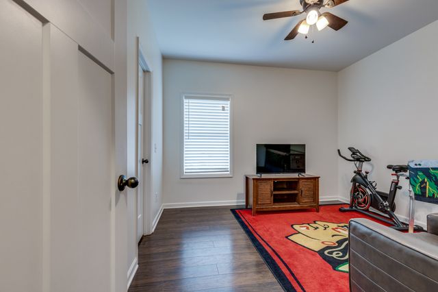 2513 Warners Rdg, Chapel Hill, TN 37034