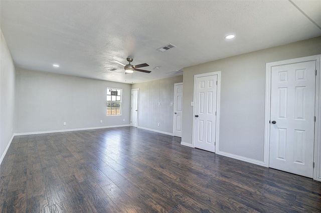 4021 County Road 4805, Ladonia, TX 75449