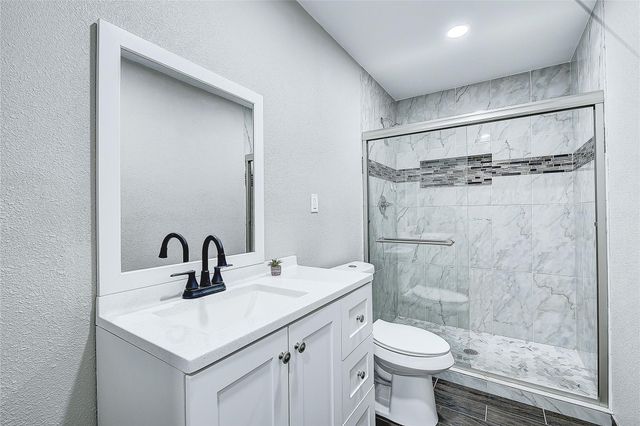 4021 County Road 4805, Ladonia, TX 75449