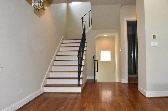 2919 Pease Street, Houston, TX 77003