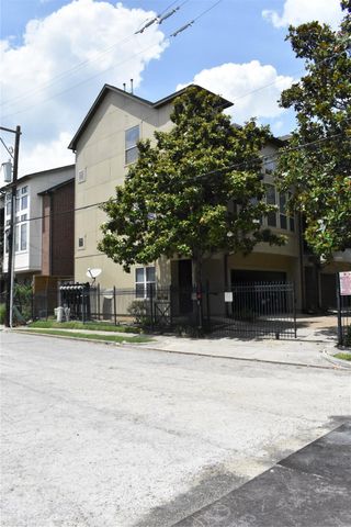 2919 Pease Street, Houston, TX 77003
