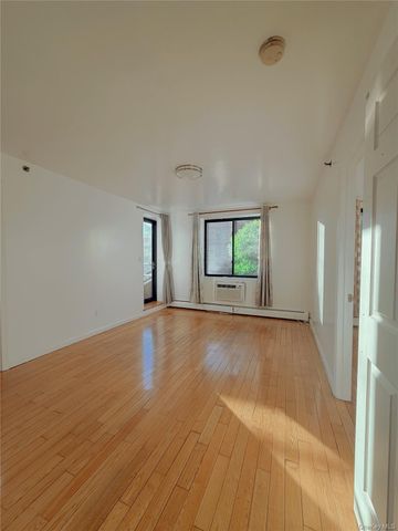 136-16 35th Avenue 2B, Flushing, NY 11354