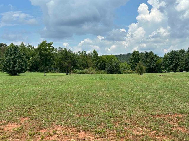 134 Field Crest Lane, Gaffney, SC 29341