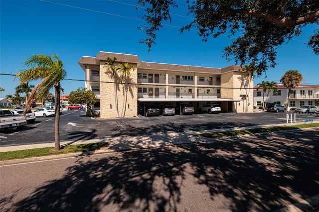 3789 46TH AVENUE S 101, St Petersburg, FL 33711