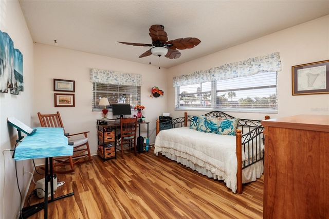 3789 46TH AVENUE S 101, St Petersburg, FL 33711