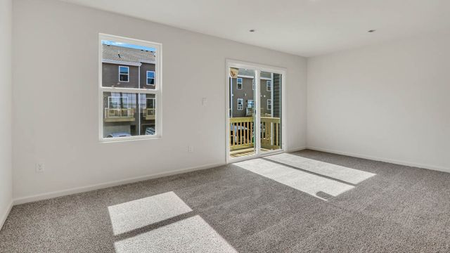 2704 Arrowhead Drive, Pingree Grove, IL 60140
