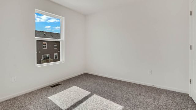 2704 Arrowhead Drive, Pingree Grove, IL 60140