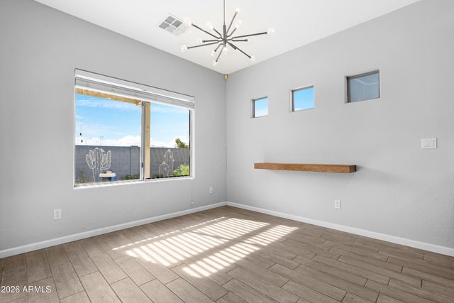 10039 W WIER Avenue, Tolleson, AZ 85353