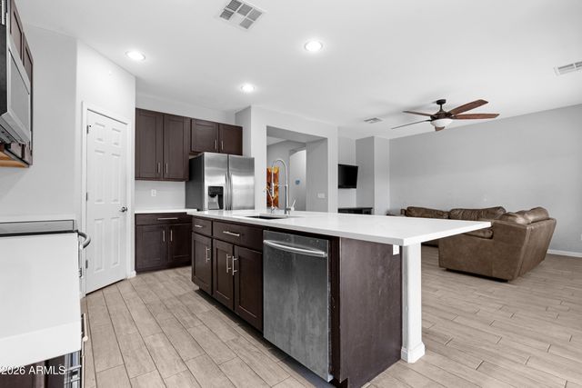 10039 W WIER Avenue, Tolleson, AZ 85353