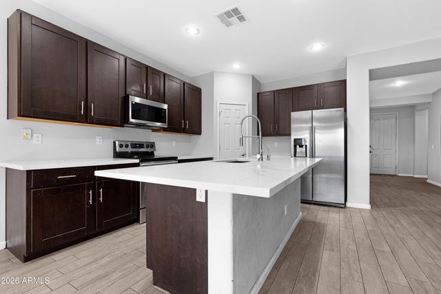 10039 W WIER Avenue, Tolleson, AZ 85353