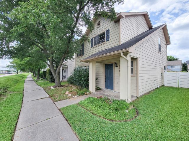 9607 Farrell Drive, Houston, TX 77070