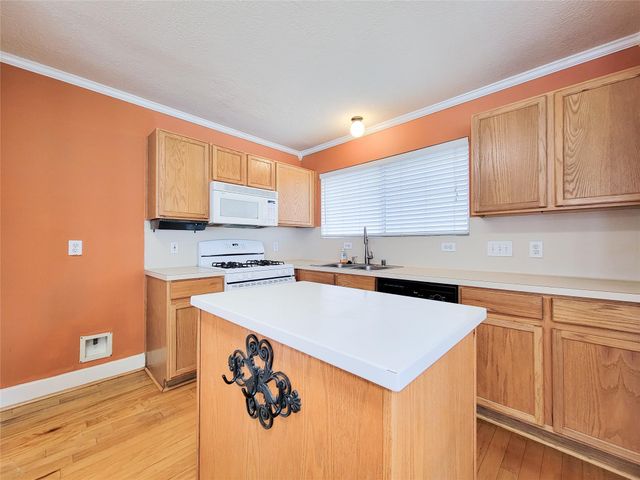 9607 Farrell Drive, Houston, TX 77070