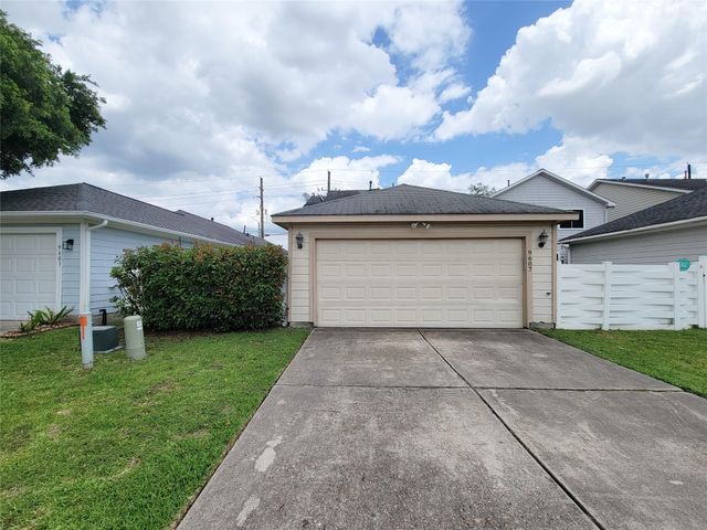 9607 Farrell Drive, Houston, TX 77070