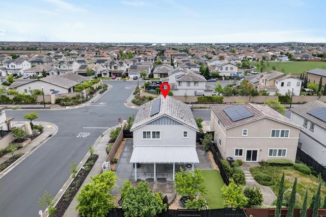 4089 Solaire Dr, Roseville, CA 95747