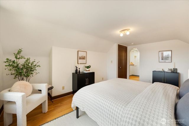 6517 Fremont Avenue N, Seattle, WA 98103