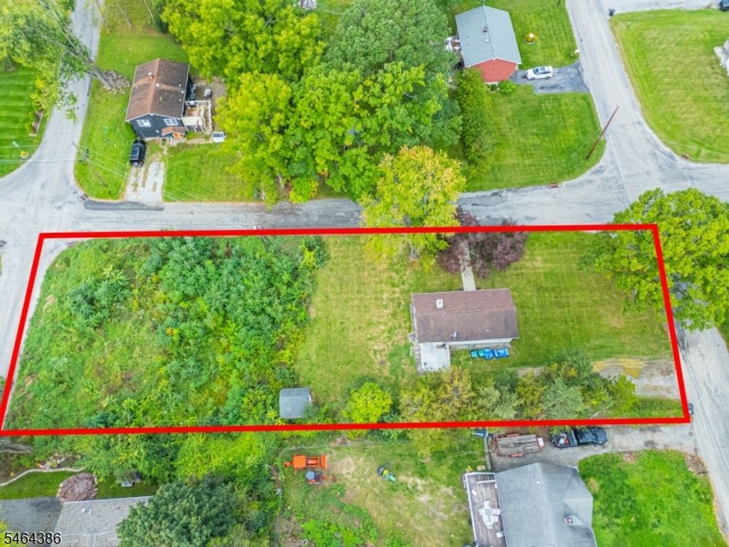 4 Gilbert Dr, Vernon Twp., NJ 07418 — photo 2