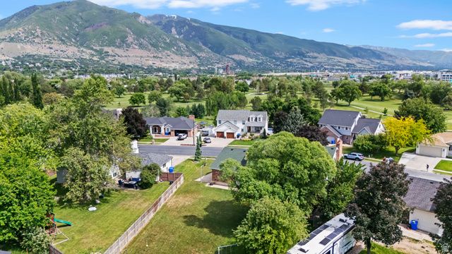 1356 FAIRWAY CIR, Farmington, UT 84025