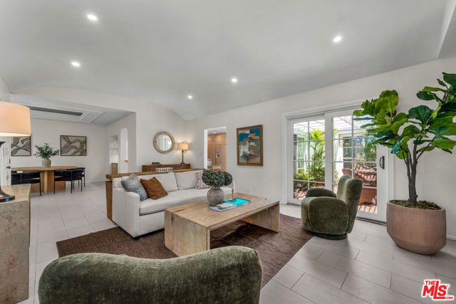 463 16th Street, Santa Monica, CA 90402