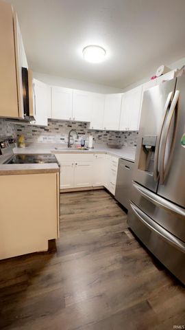 812 N Berkley Road, Kokomo, IN 46901