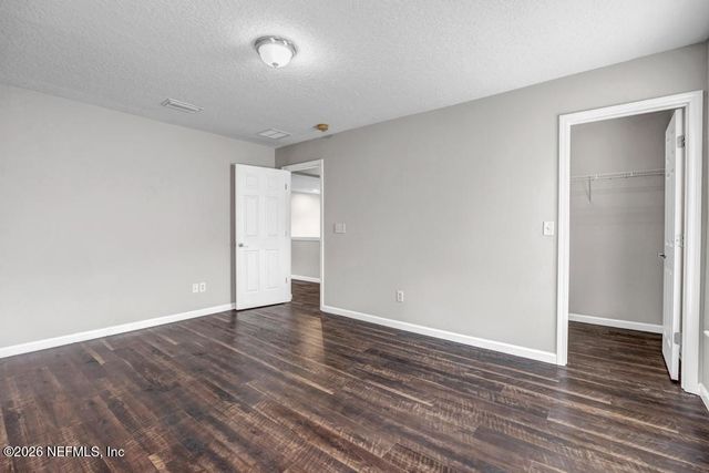 12283 CARDINAL CREEK Drive, Jacksonville, FL 32218