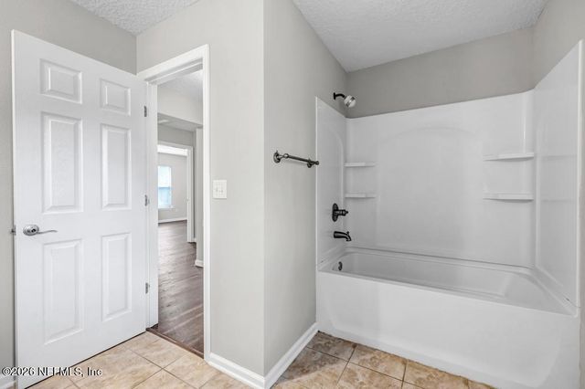 12283 CARDINAL CREEK Drive, Jacksonville, FL 32218