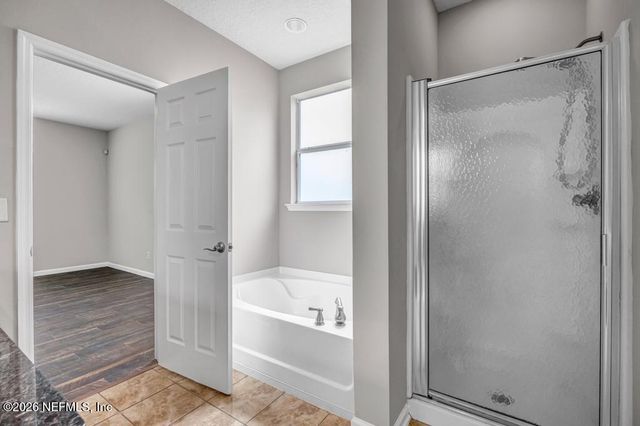 12283 CARDINAL CREEK Drive, Jacksonville, FL 32218