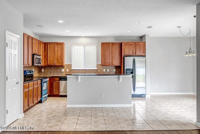 12283 CARDINAL CREEK Drive, Jacksonville, FL 32218