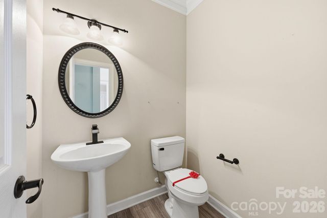3308 Grandeur Road, Charlotte, NC 28269
