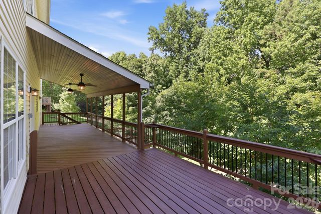 3308 Grandeur Road, Charlotte, NC 28269