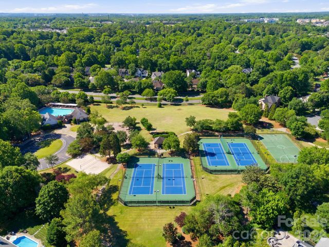 3308 Grandeur Road, Charlotte, NC 28269