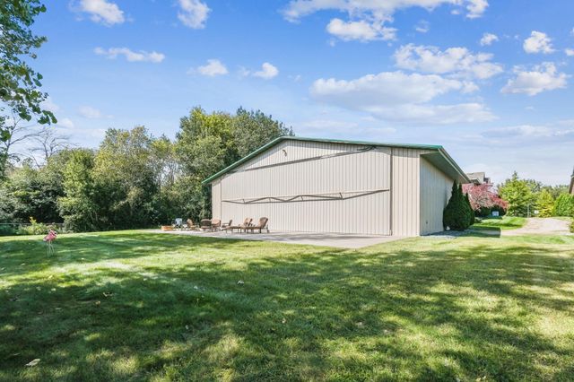 102 Century Trail, Lino Lakes, MN 55014