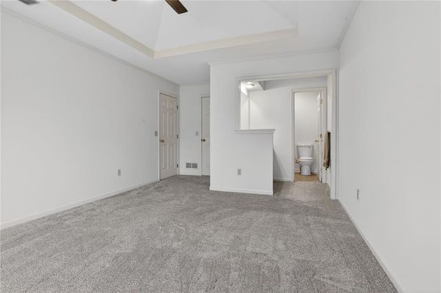 8247 NW Barrybrooke Court, Kansas City, MO 64151