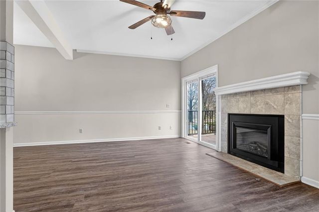 8247 NW Barrybrooke Court, Kansas City, MO 64151