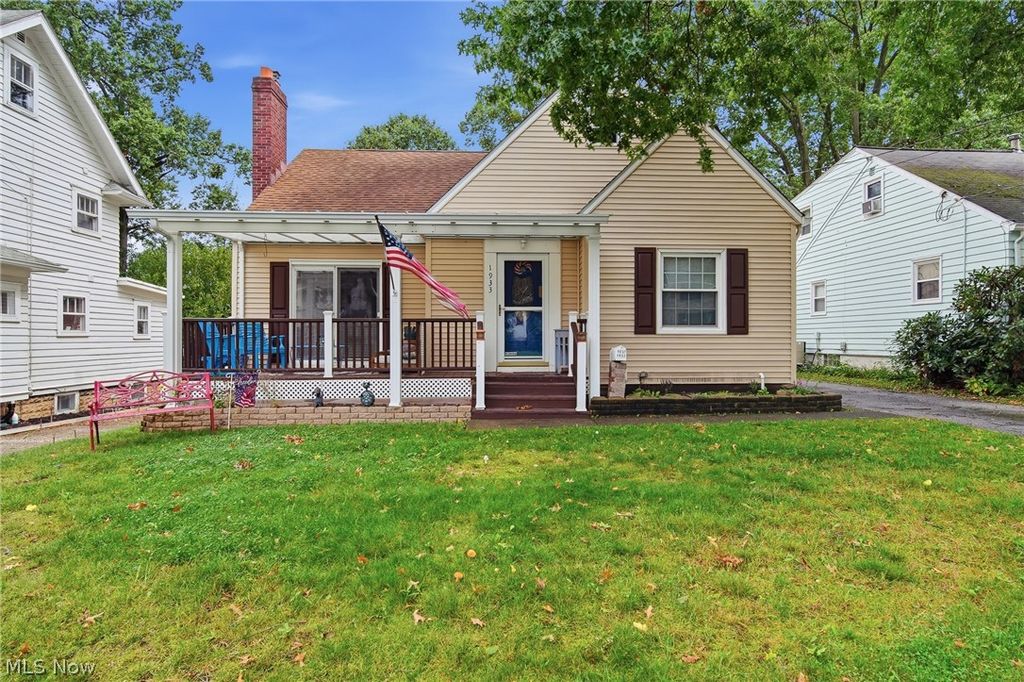 1933 9th Street, Cuyahoga Falls, OH 44221